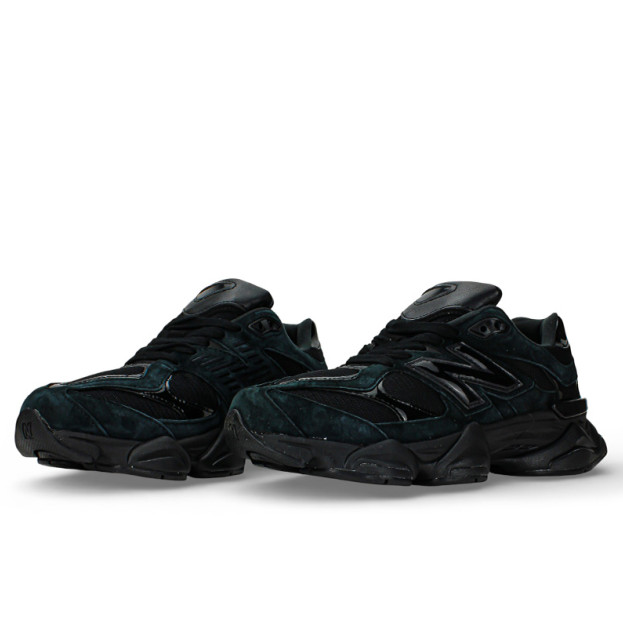 New Balance 9060 Glossy Black