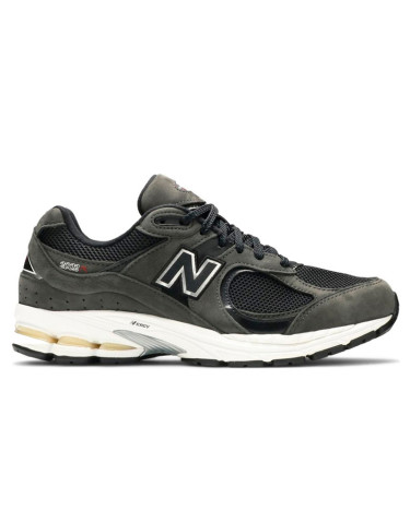 New Balance 2002R Dark Grey ML2002RB (S-57253)