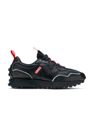 New Balance 327 x Aries INVINCIBLE II Black MS327AIR (New Balance 327 x Aries INVINCIBLE II Black MS327AIR)